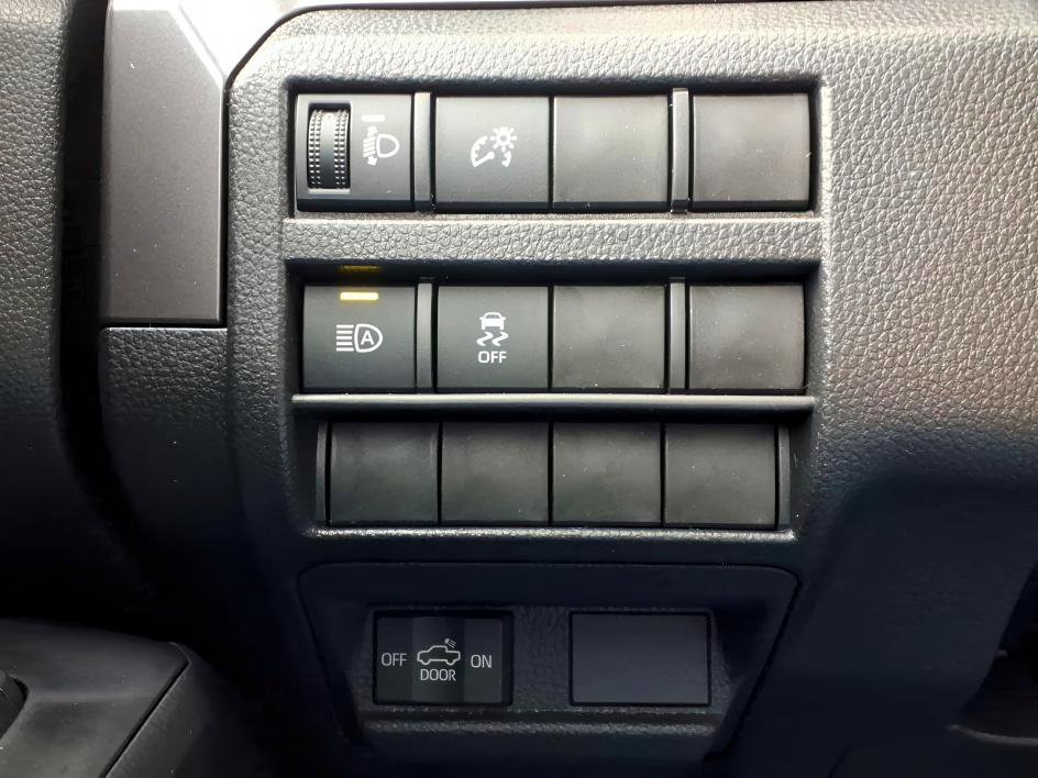 New 2026 Toyota Tacoma SR5 image 14