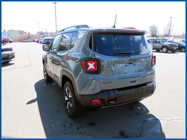 Certified 2022 Jeep Renegade Trailhawk AWD/4WD image 5