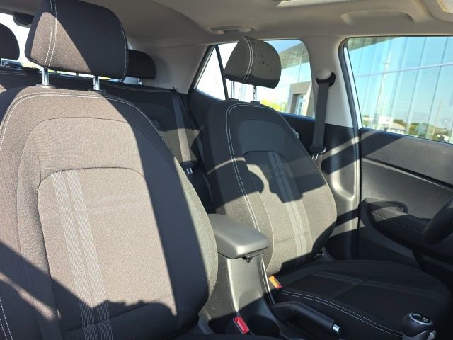 Certified 2026 Hyundai Venue SEL FWD image 9