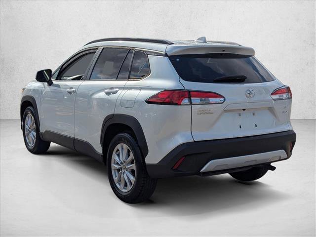 Used 2022 Toyota Corolla Cross LE image 8