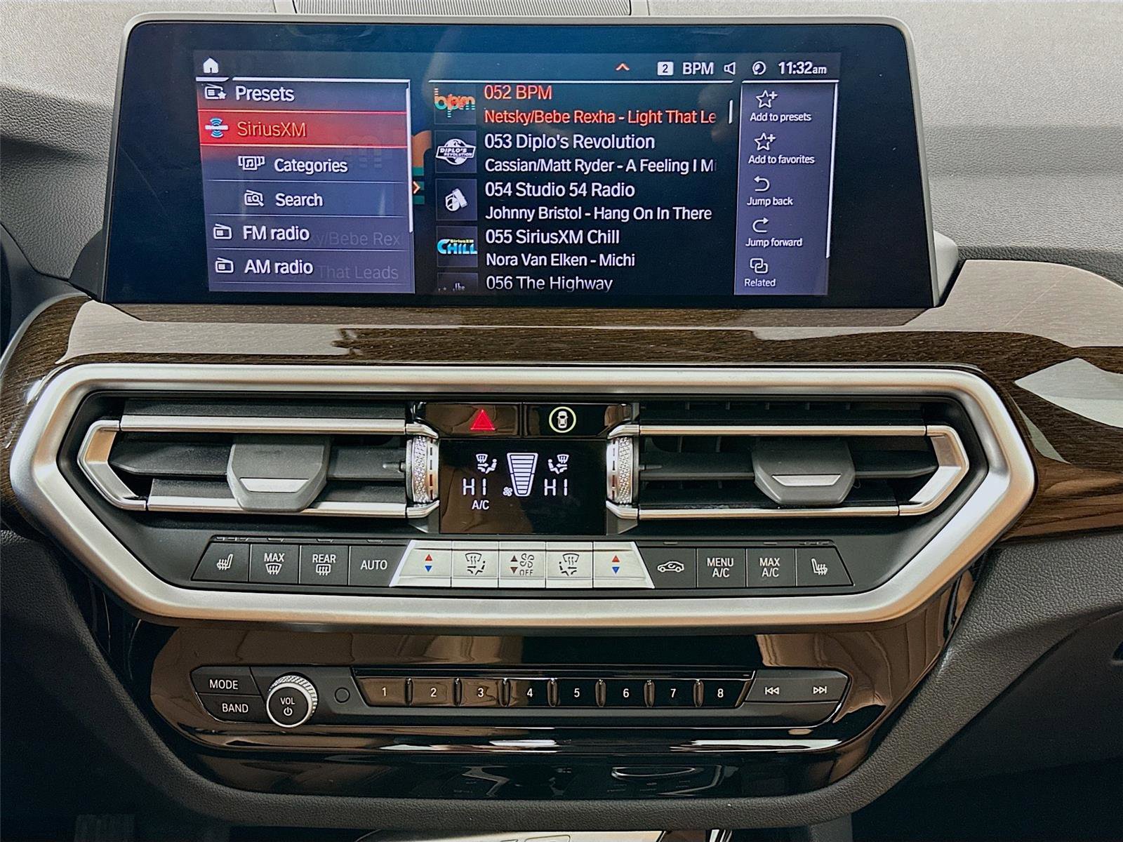 Certified 2024 BMW X3 xDrive30i w/ Convenience Package image 15