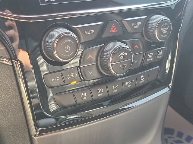 Used 2019 Jeep Grand Cherokee Limited X AWD/4WD image 19