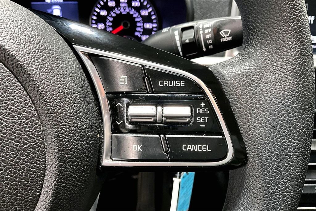 Used 2020 Kia Optima LX image 24