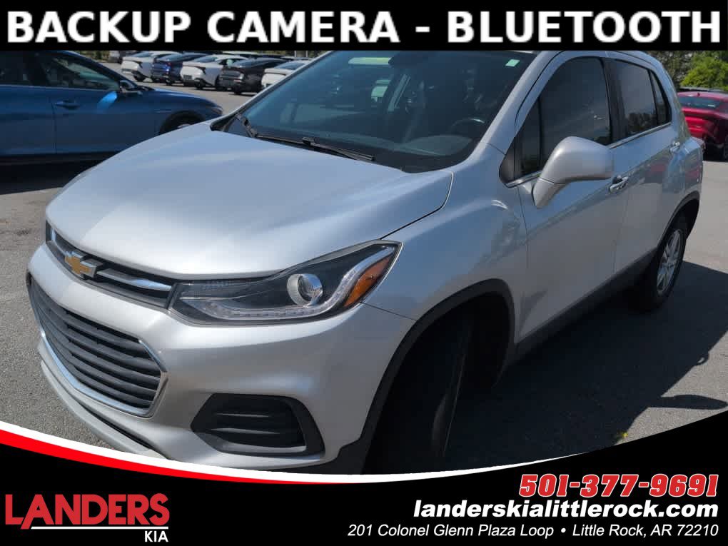 Used 2020 Chevrolet Trax LT w/ LT Convenience Package FWD image 1