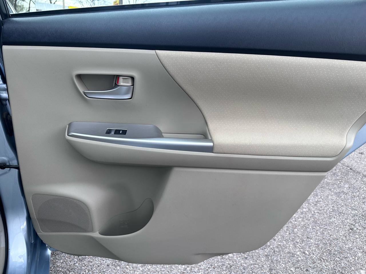 Used 2014 Toyota Prius V Two image 37