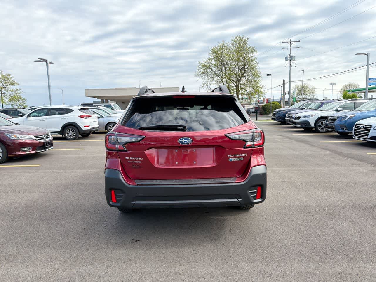 Certified 2022 Subaru Outback Premium AWD/4WD image 12
