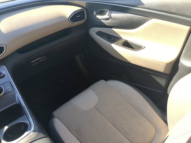 Used 2022 Hyundai Santa Fe SE image 17