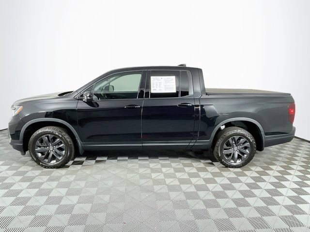 Used 2024 Honda Ridgeline Sport image 5
