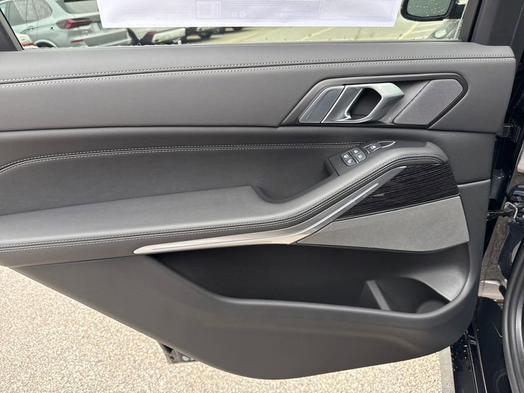 New 2026 BMW X7 xDrive40i image 21