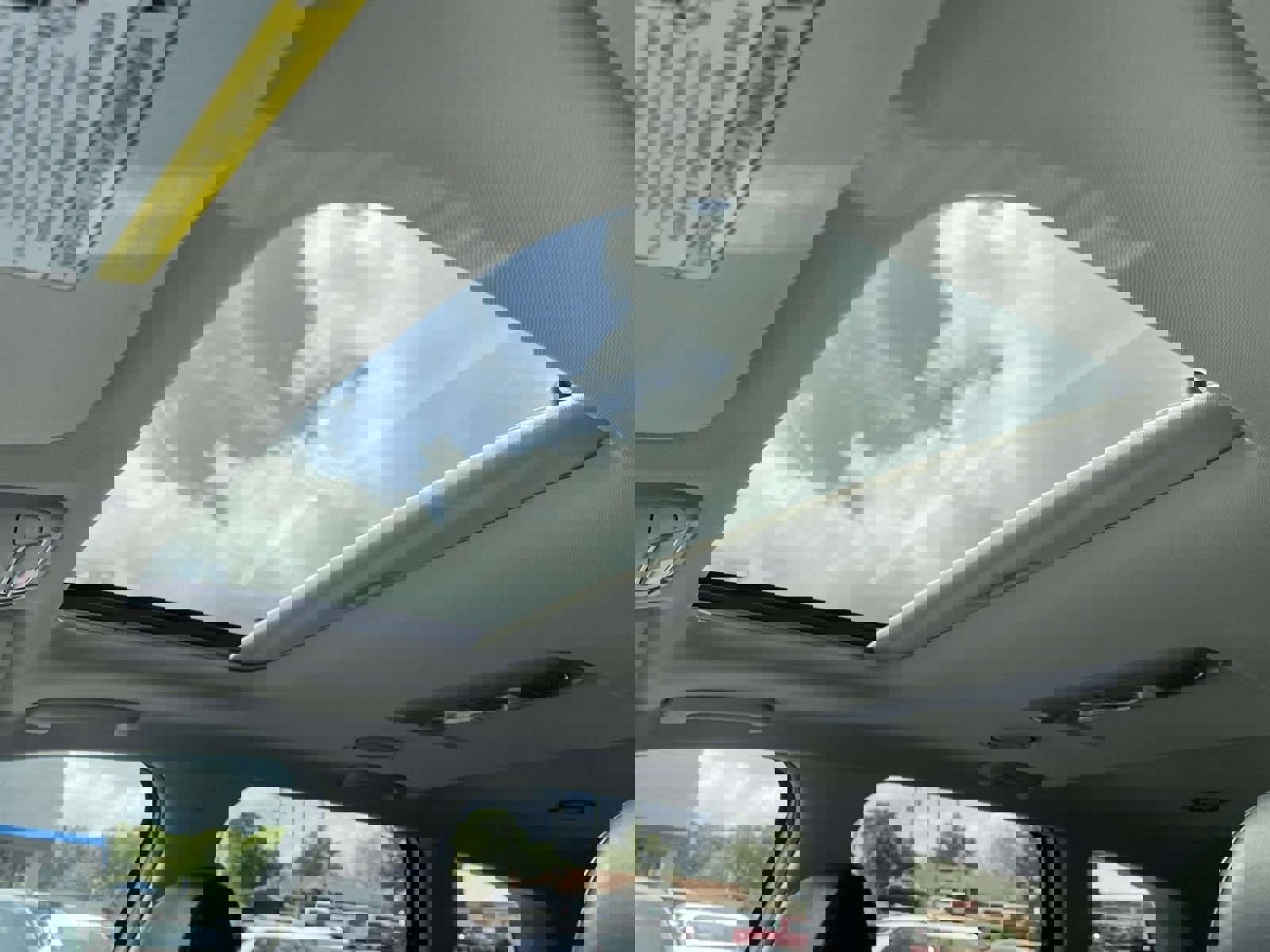 Used 2025 Kia Telluride S image 15