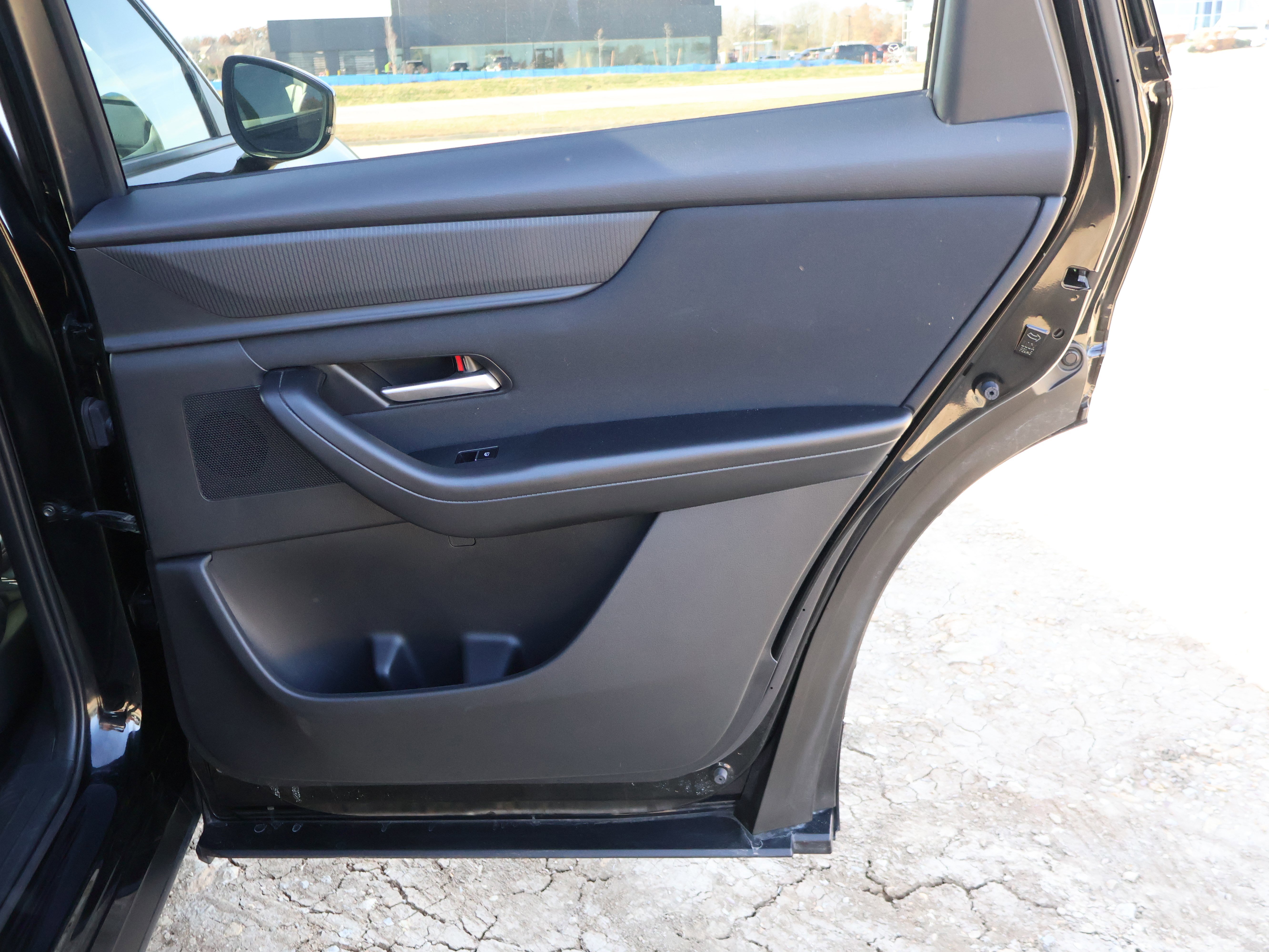 Certified 2025 MAZDA CX-90 3.3 Turbo w/ Select Package image 13