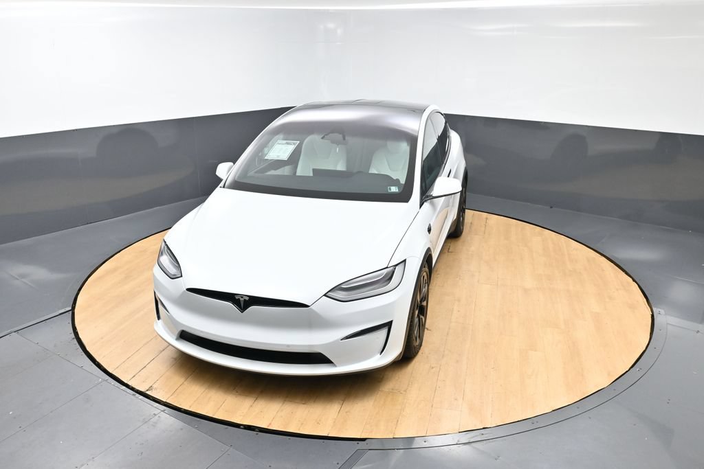 Used 2023 Tesla Model X AWD/4WD image 4