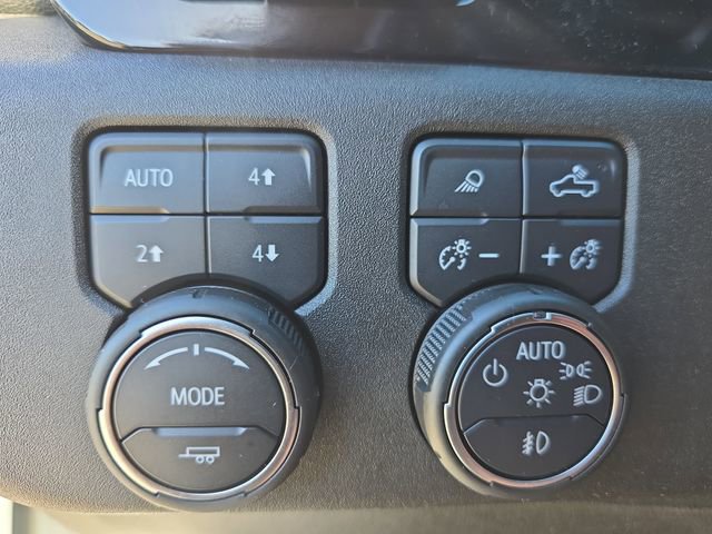 Used 2024 Chevrolet Silverado 1500 LTZ w/ Technology Package image 24