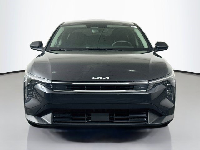 Used 2025 Kia K4 FWD image 2