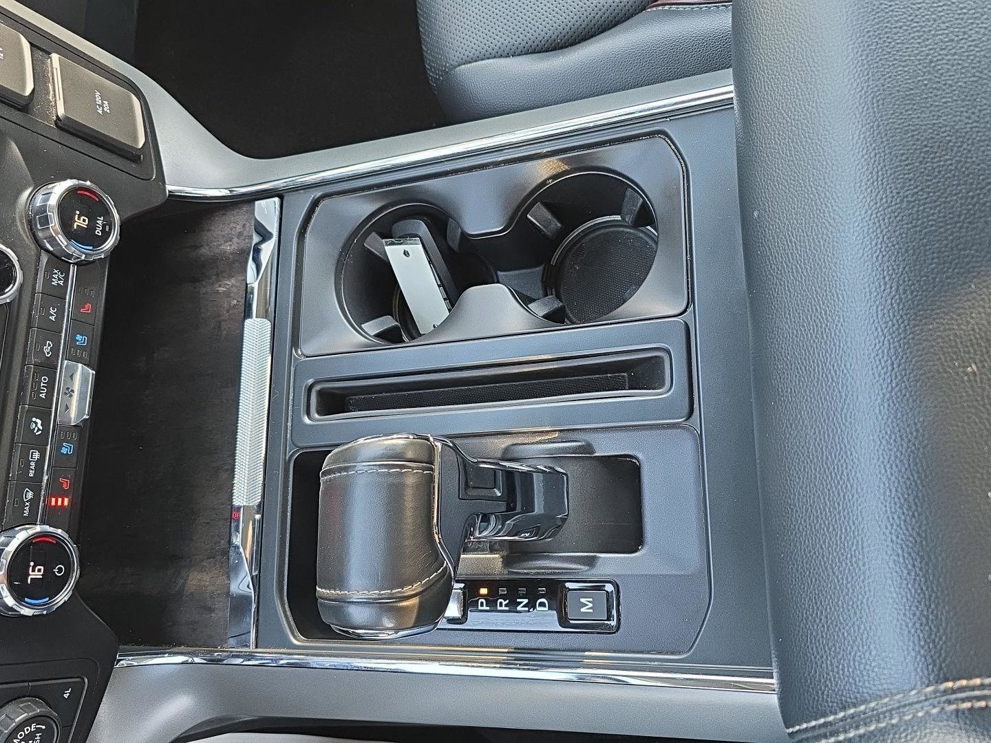 Used 2021 Ford F150 Lariat w/ Equipment Group 501A Mid image 23