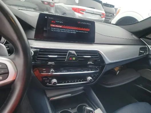 Used 2018 BMW 540i image 12