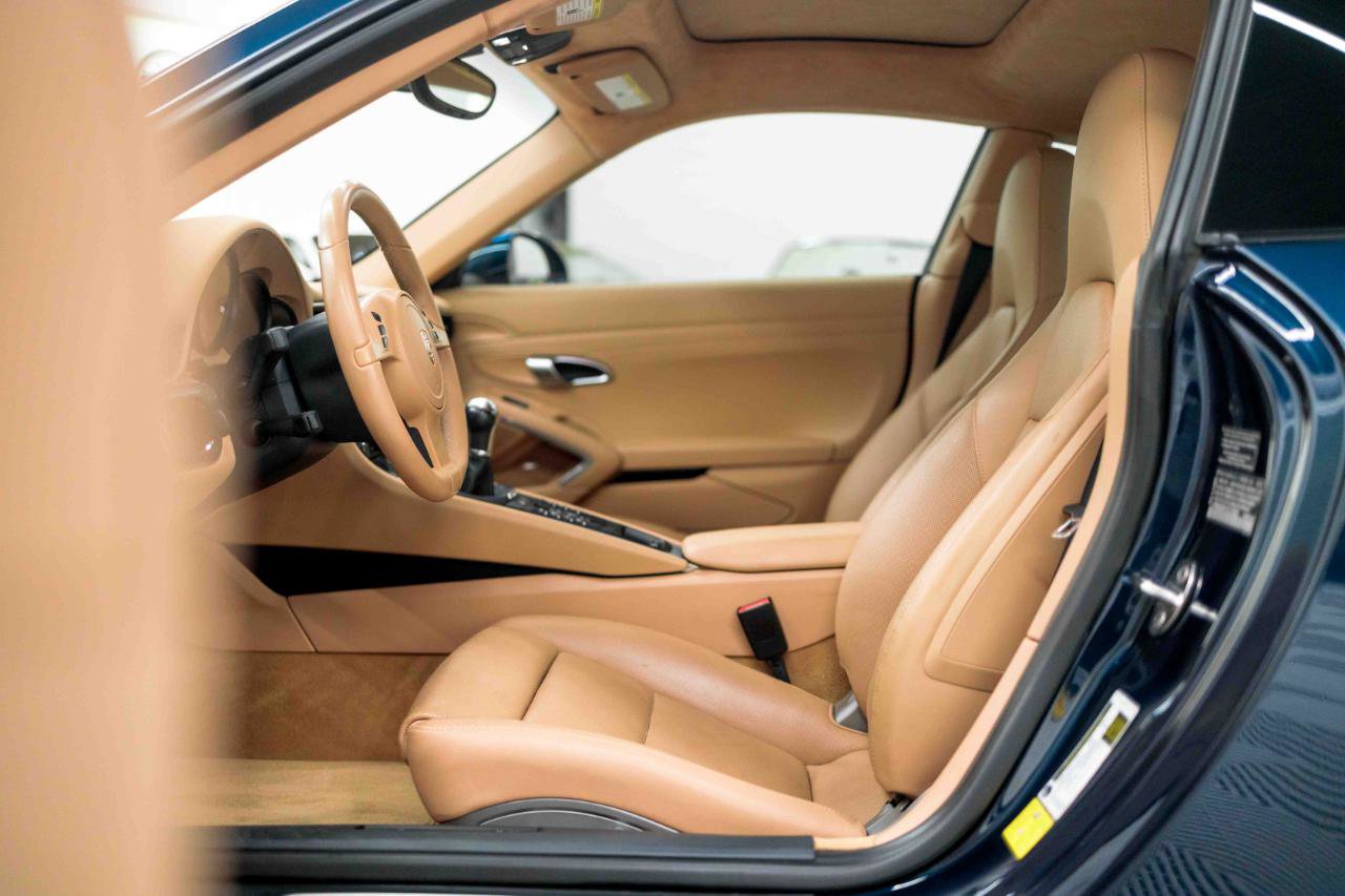 Used 2012 Porsche 911 Carrera S RWD image 39
