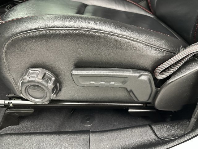 Used 2019 Jeep Wrangler Unlimited Rubicon AWD/4WD image 12