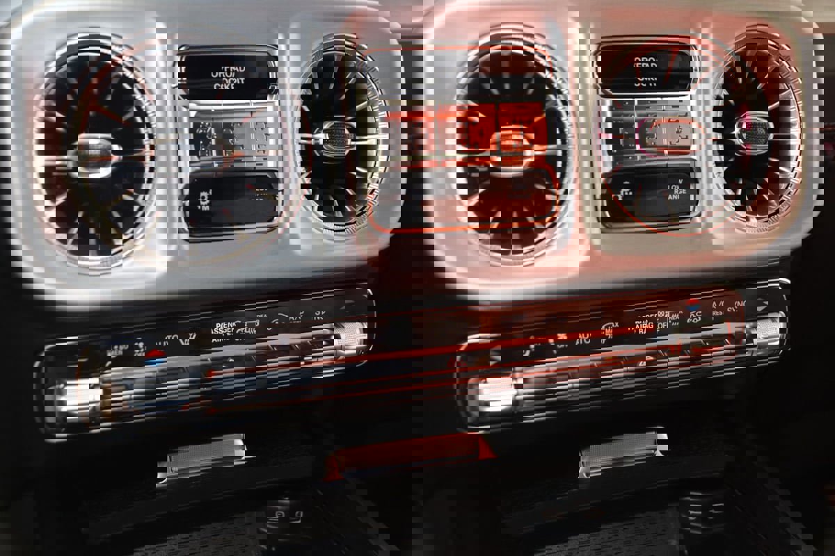 Used 2025 Mercedes-Benz G 63 AMG 4MATIC image 49