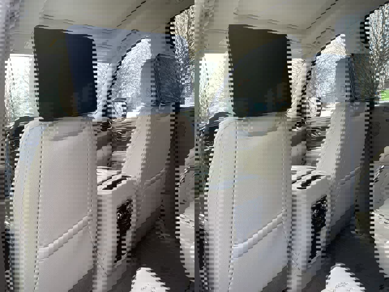 Used 2021 GMC Yukon XL Denali w/ Denali Ultimate Package image 21