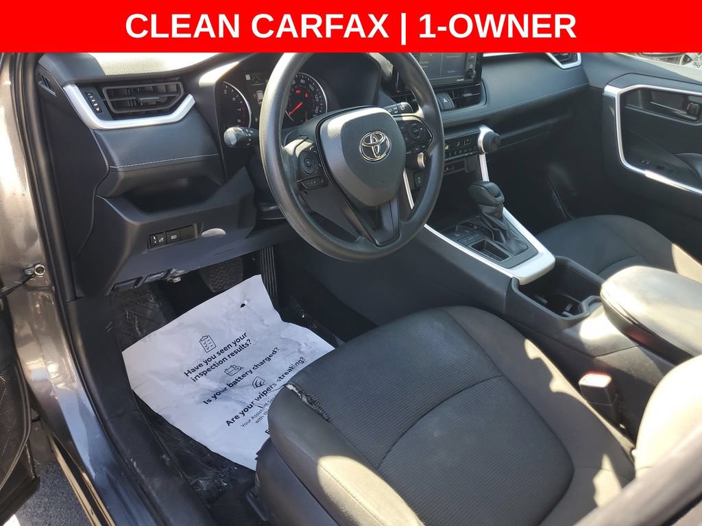 Used 2022 Toyota RAV4 LE FWD image 20