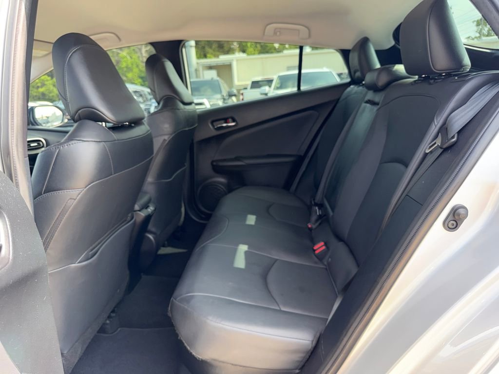 Used 2022 Toyota Prius FWD image 26