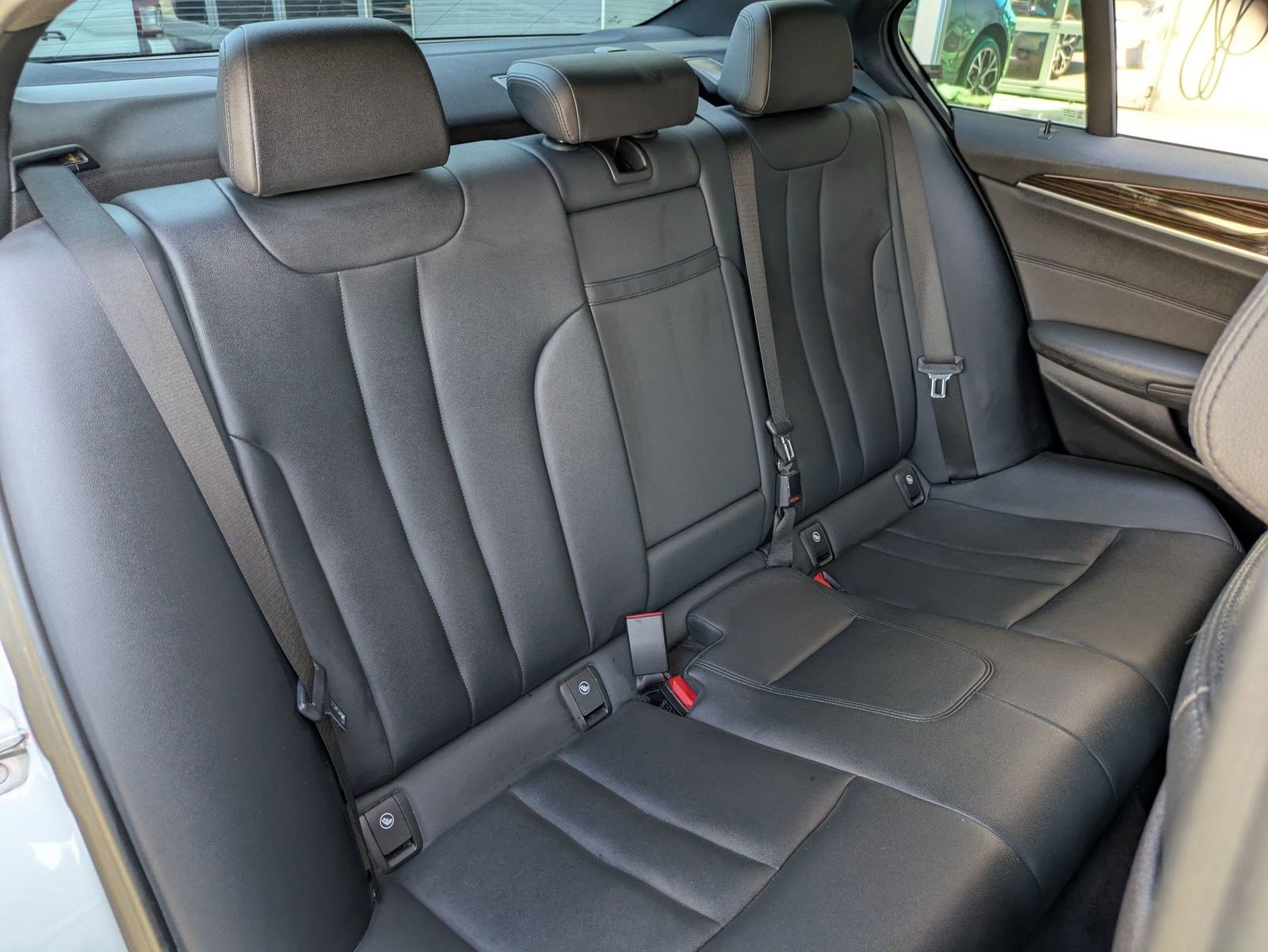Used 2019 BMW 530i w/ Convenience Package image 29