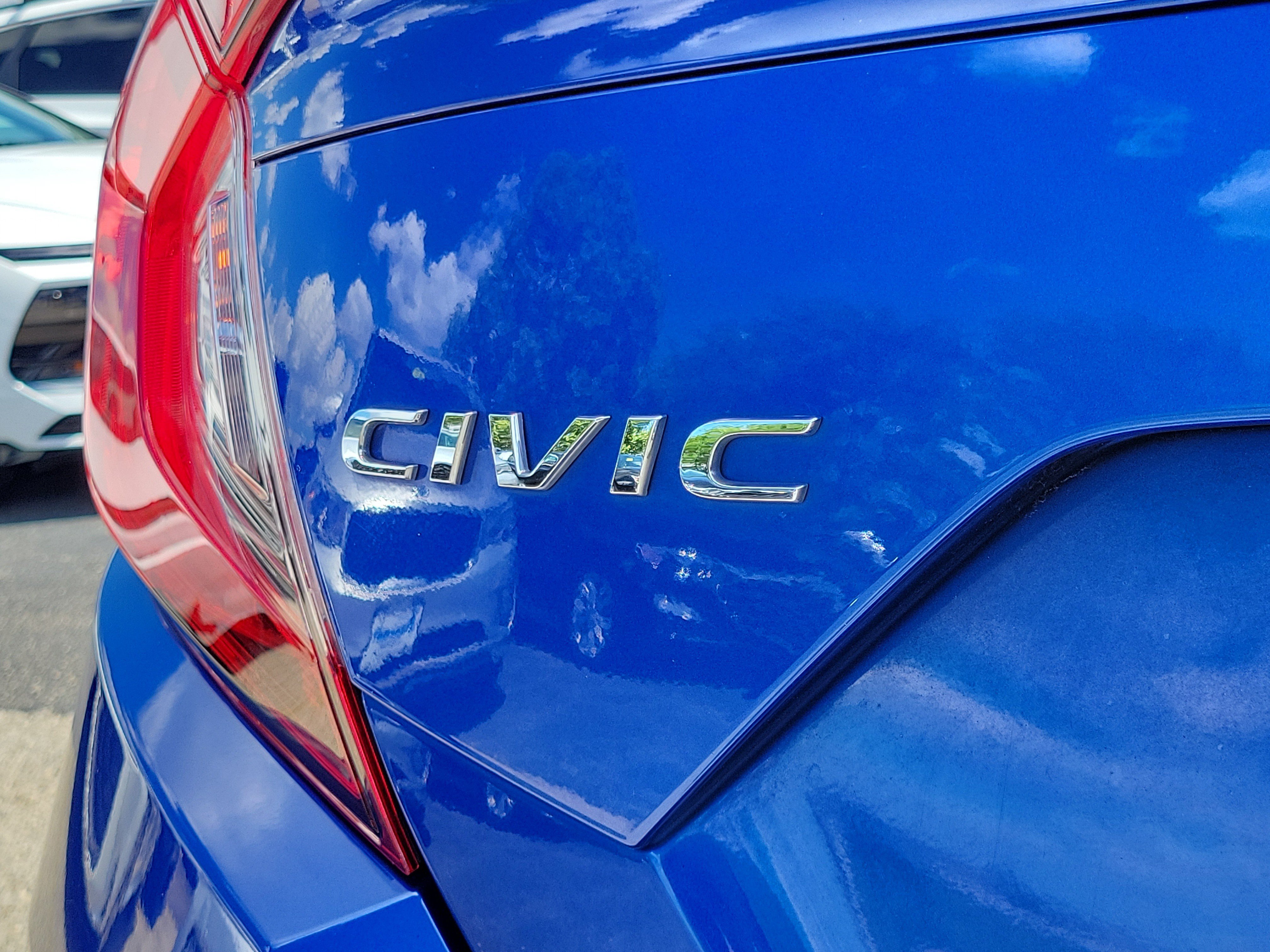 Used 2019 Honda Civic Sport image 6