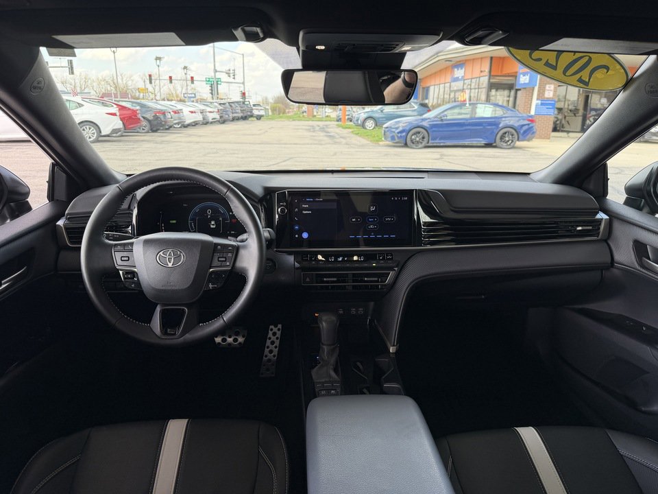 Used 2025 Toyota Camry SE w/ Multimedia Upgrade Package AWD/4WD image 12