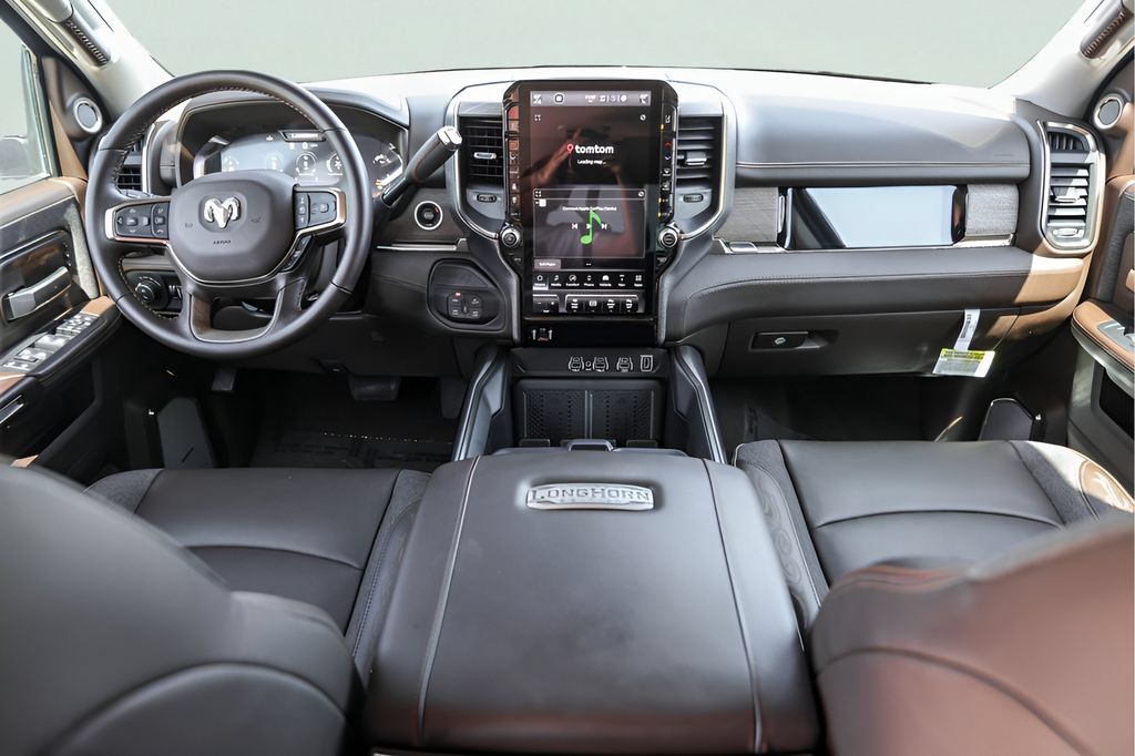 Used 2026 RAM 2500 Limited AWD/4WD image 29