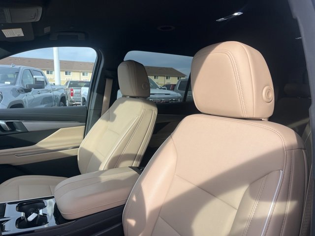 New 2026 Buick Enclave Preferred w/ Power Package image 16