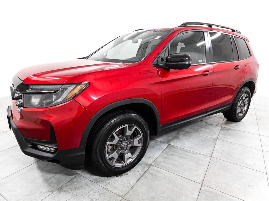Used 2023 Honda Passport TrailSport image 3