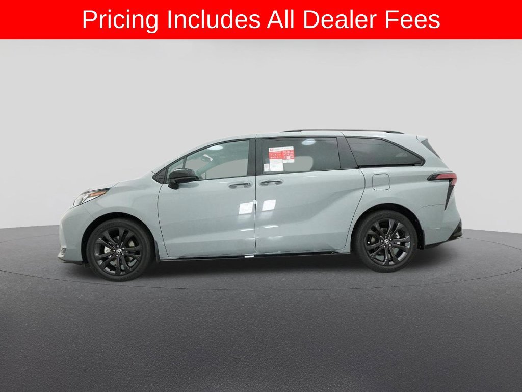 New 2026 Toyota Sienna XSE FWD image 19