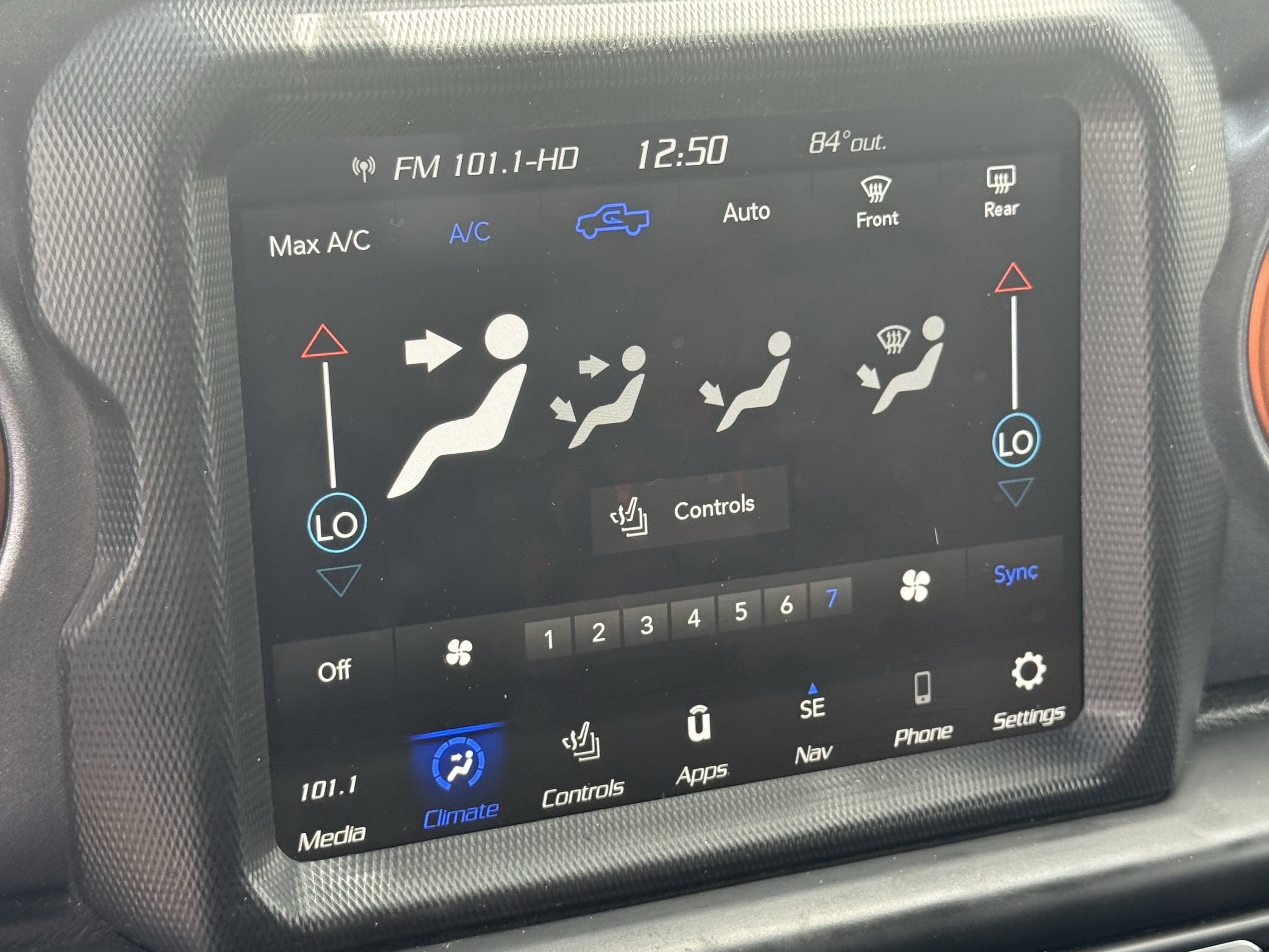 Used 2022 Jeep Gladiator Mojave w/ LED Lighting Group image 18