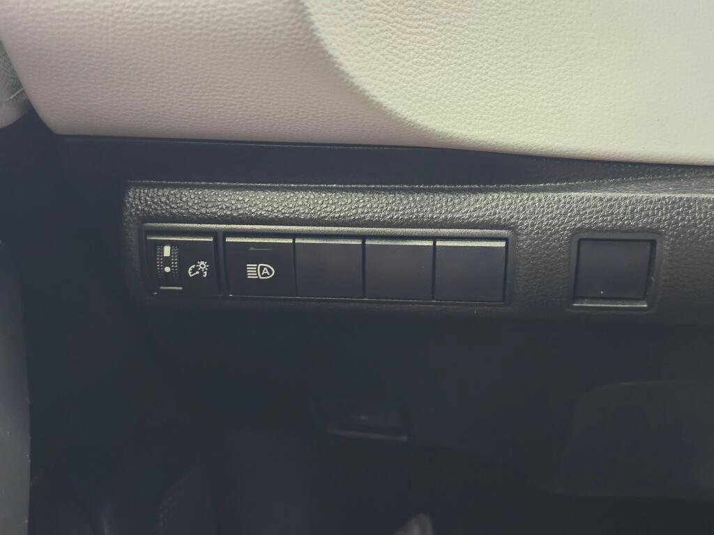 Certified 2020 Toyota Corolla SE FWD image 25
