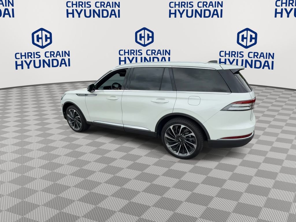 Used 2025 Lincoln Aviator Reserve w/ Equipment Group 201A AWD/4WD image 6