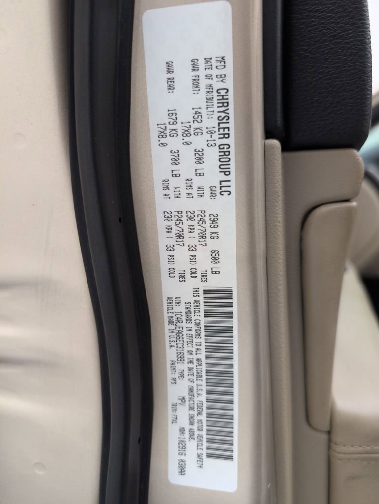 Used 2014 Jeep Grand Cherokee Laredo w/ Quick Order Package 23E image 40