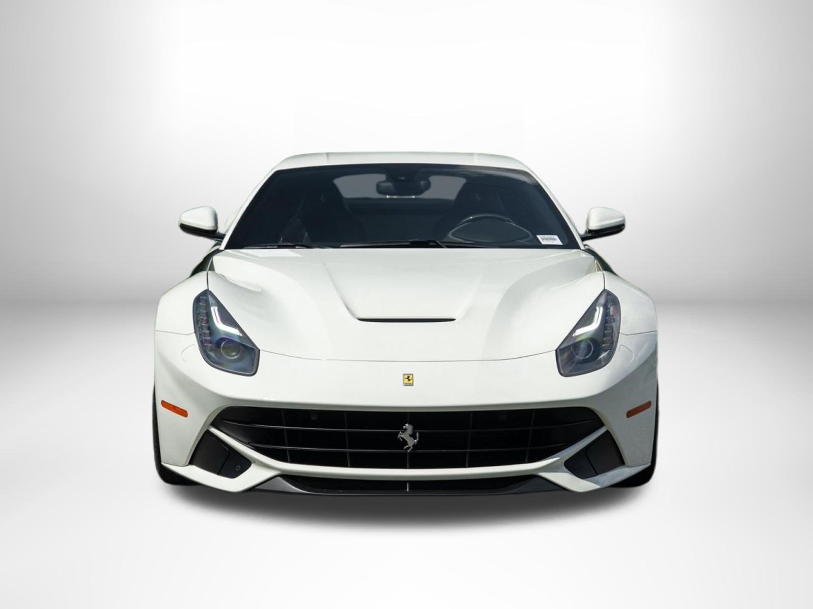 Used 2017 Ferrari F12 Berlinetta RWD image 4