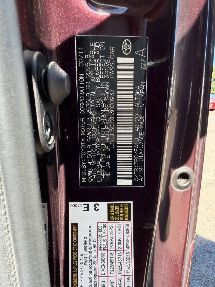 Used 2011 Scion tC FWD image 9