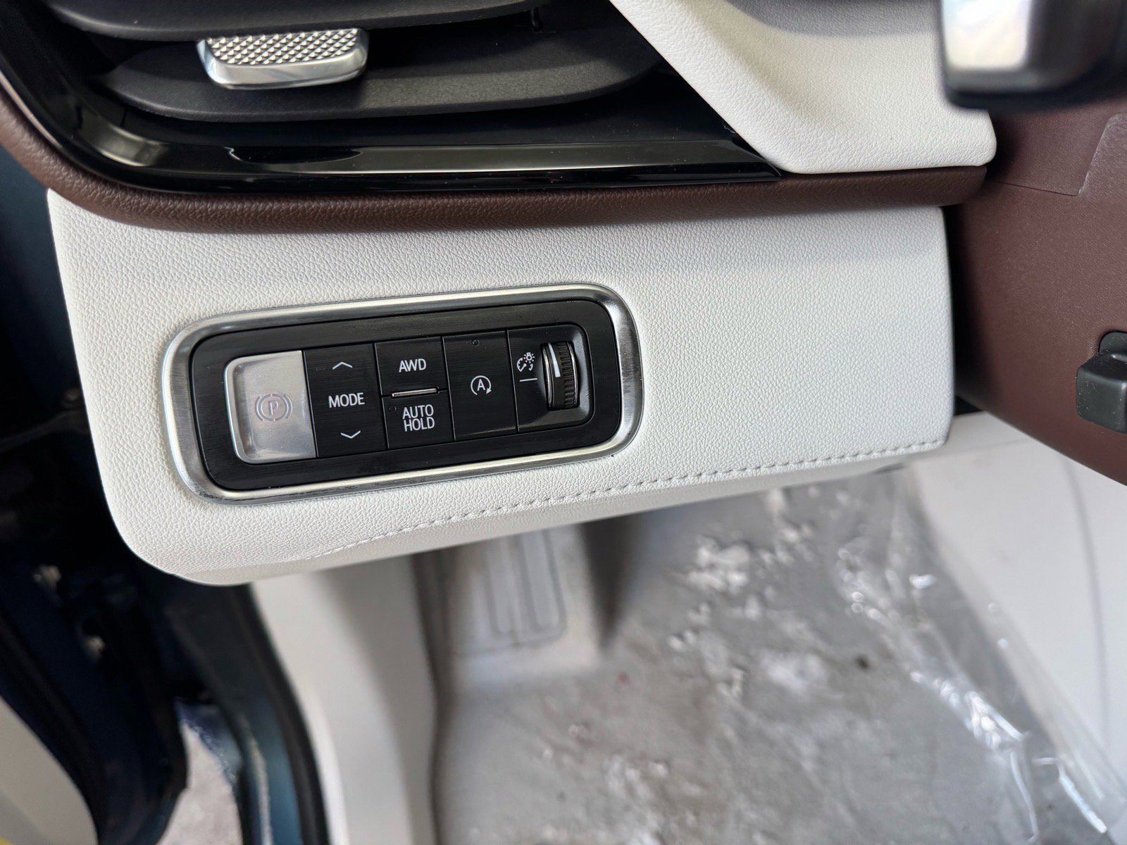 New 2026 Buick Enclave Avenir w/ Super Cruise Package image 19