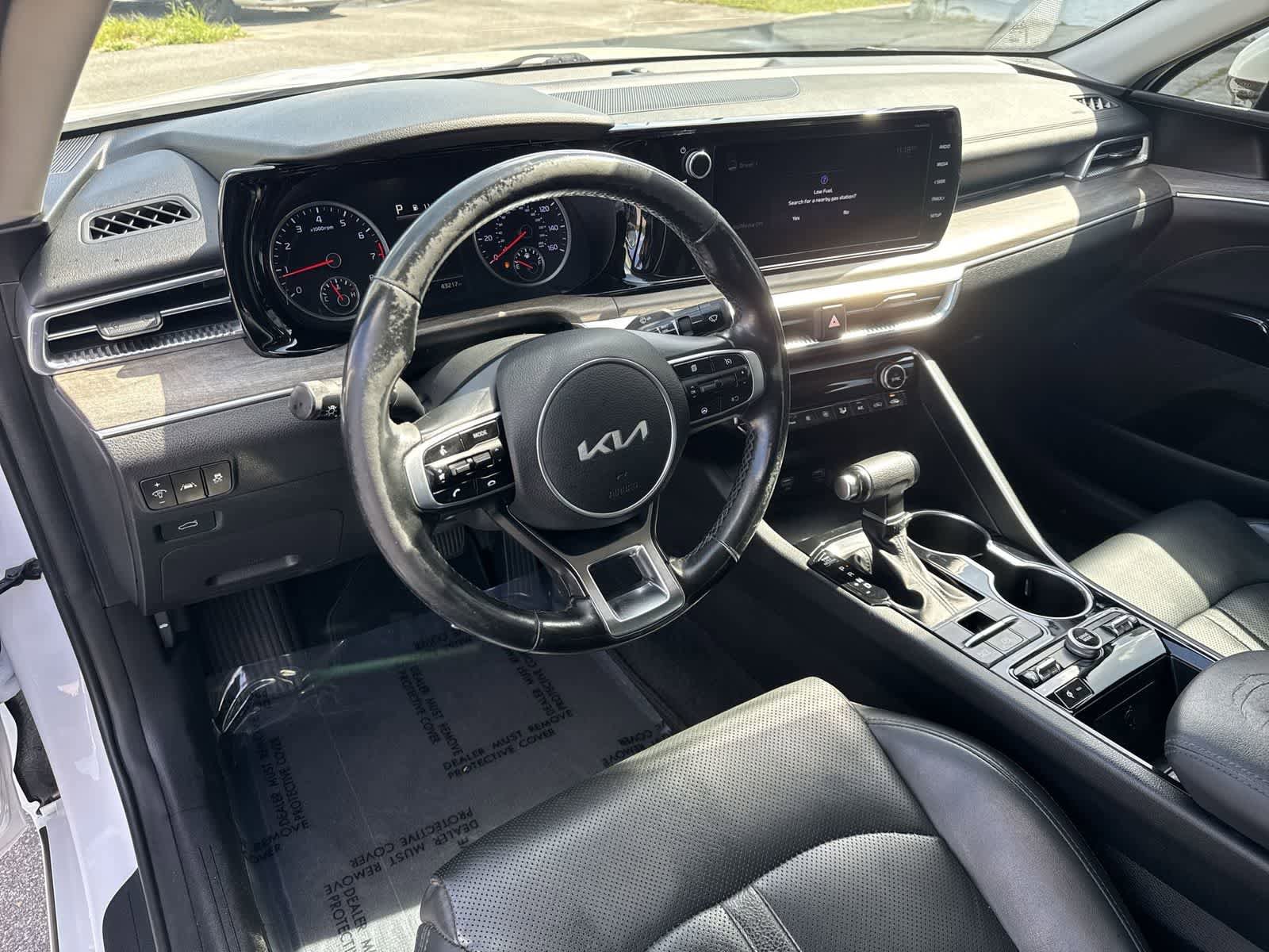 Used 2022 Kia K5 EX FWD image 3