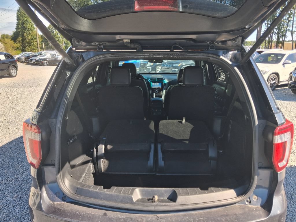 Used 2017 Ford Explorer Sport w/ Equipment Group 401A AWD/4WD image 12