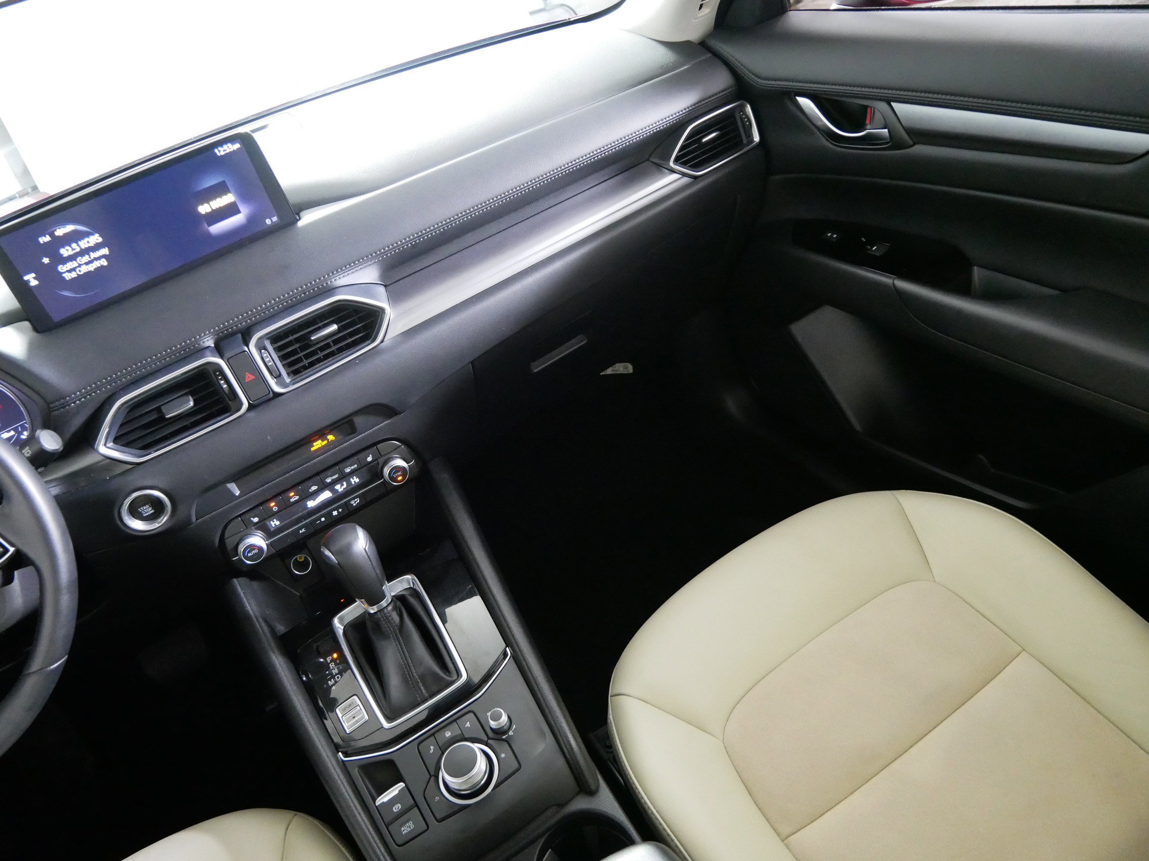 Used 2023 MAZDA CX-5 AWD 2.5 S w/ Select Package image 11