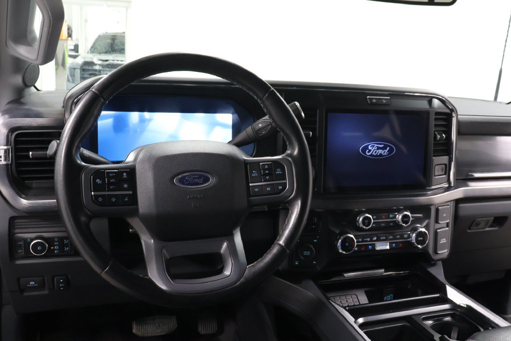 Used 2025 Ford F250 Lariat w/ Lariat Ultimate Package AWD/4WD image 7