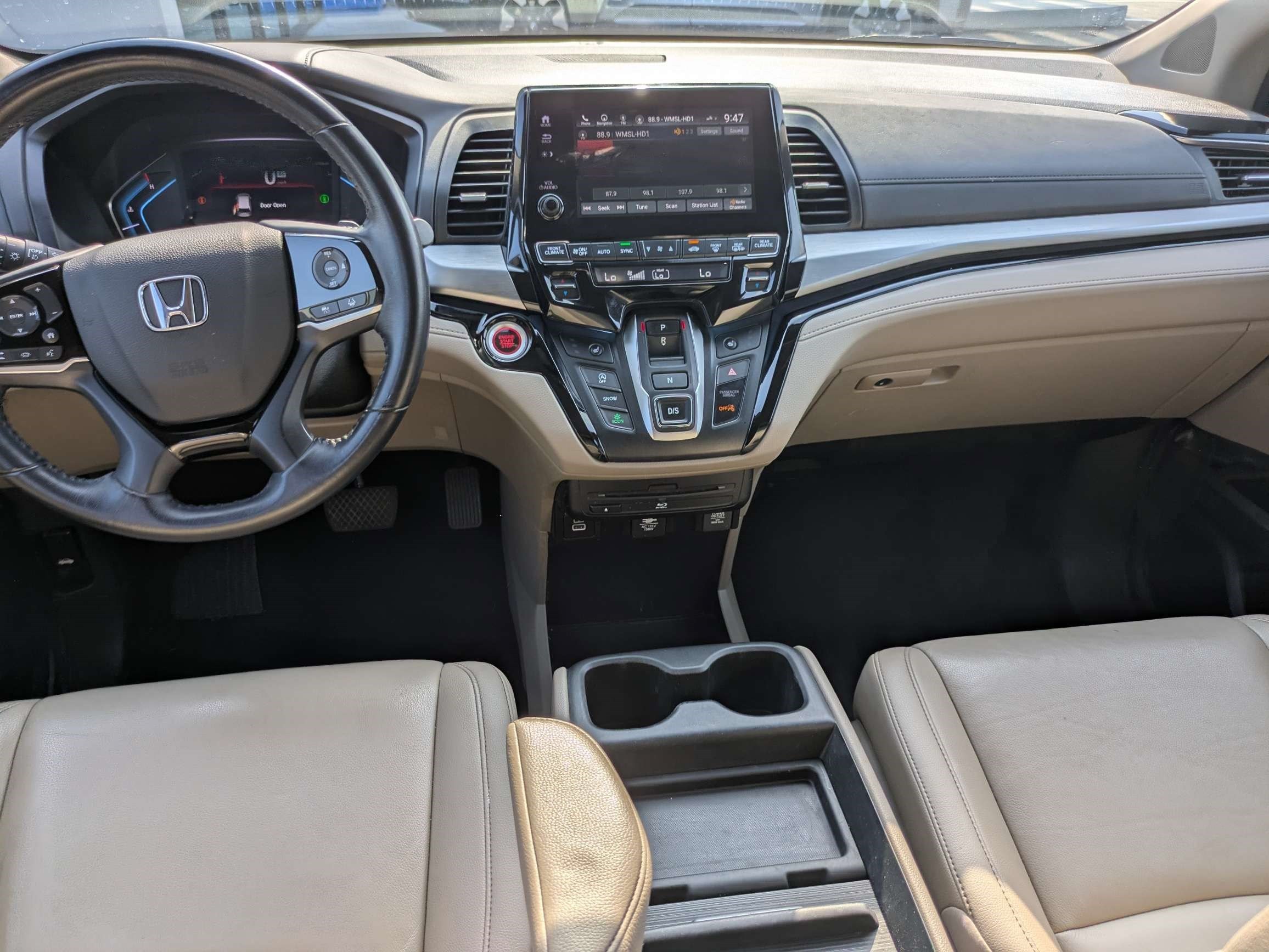 Certified 2022 Honda Odyssey Touring image 23
