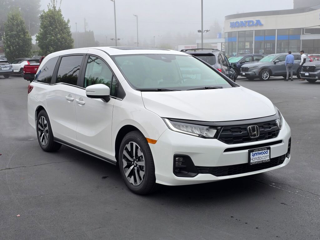New 2026 Honda Odyssey EX-L image 3