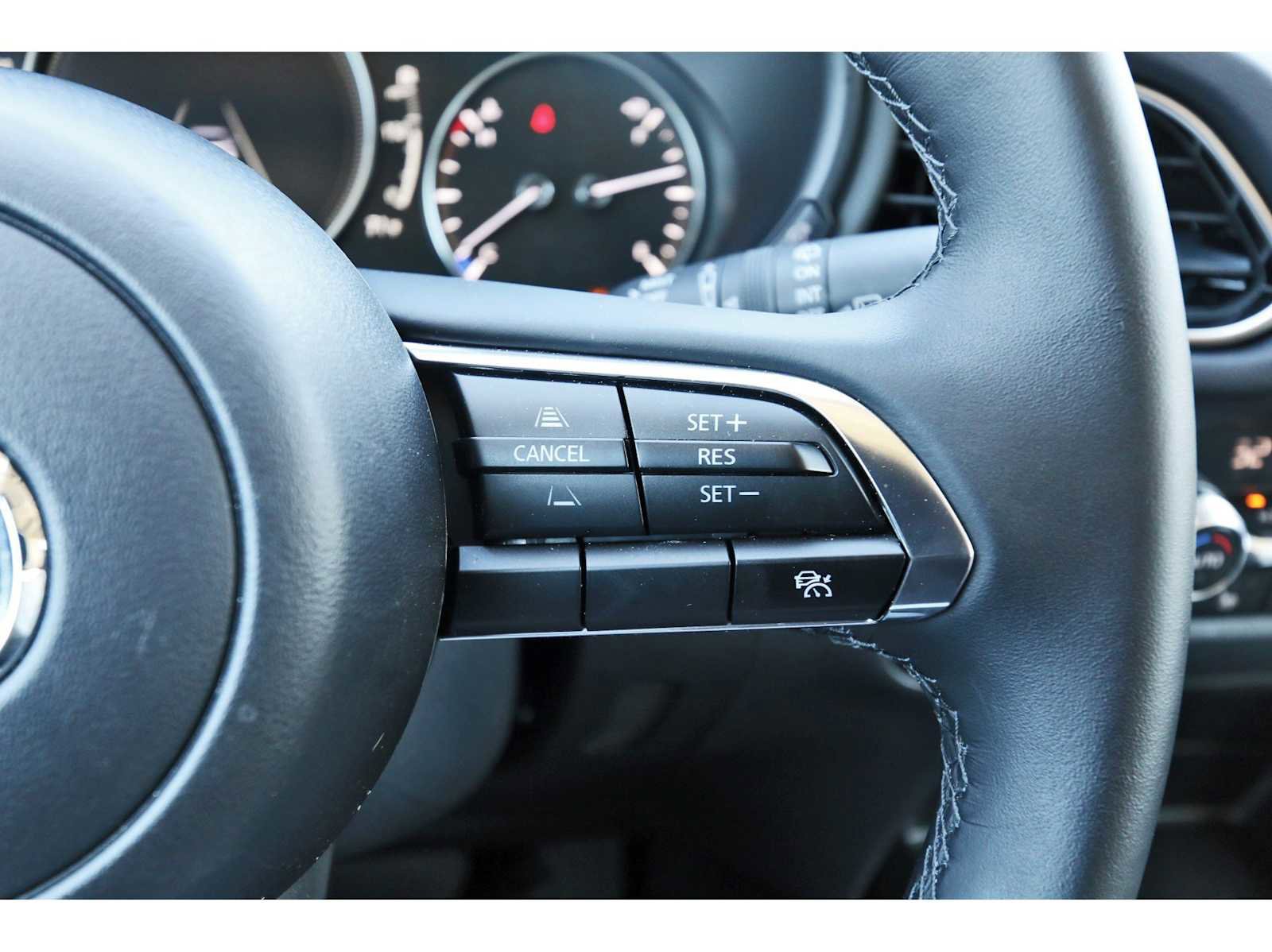 Certified 2025 MAZDA CX-30 AWD 2.5 S w/ Preferred Package image 16