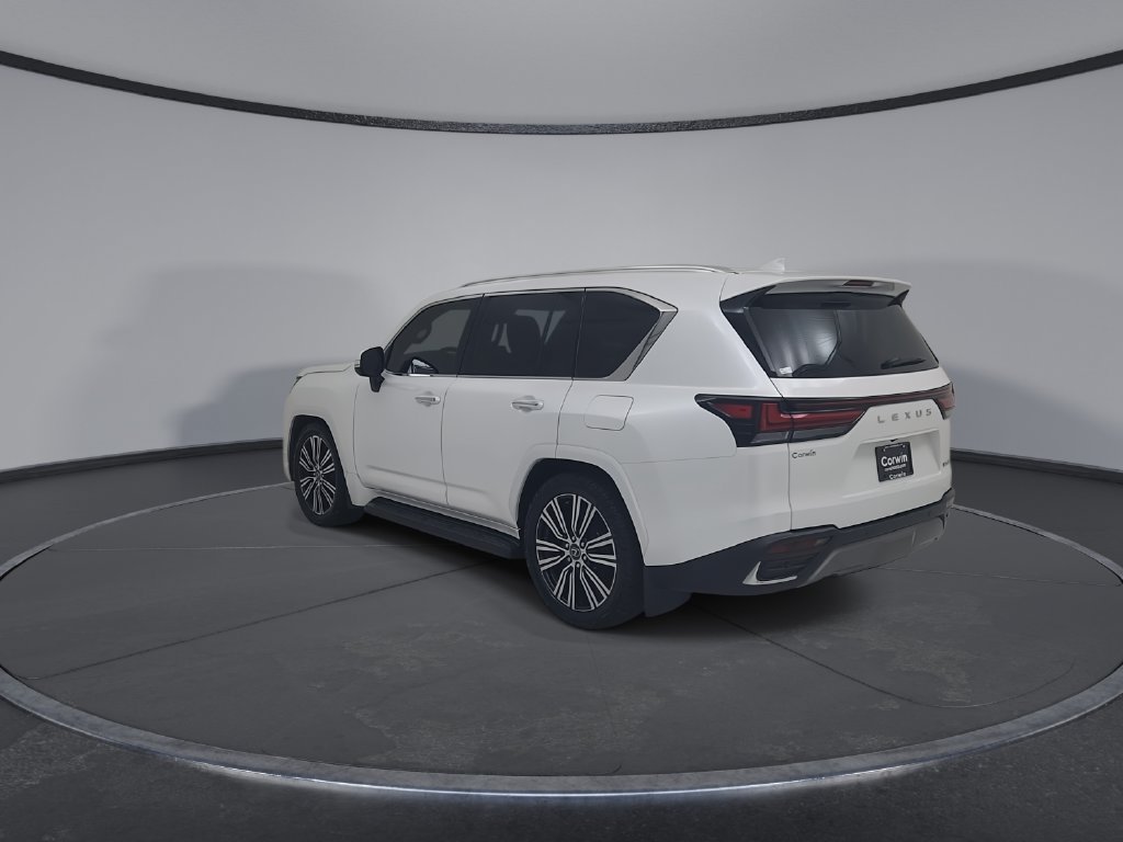 Used 2024 Lexus LX 600 4WD w/ Luxury Package image 12