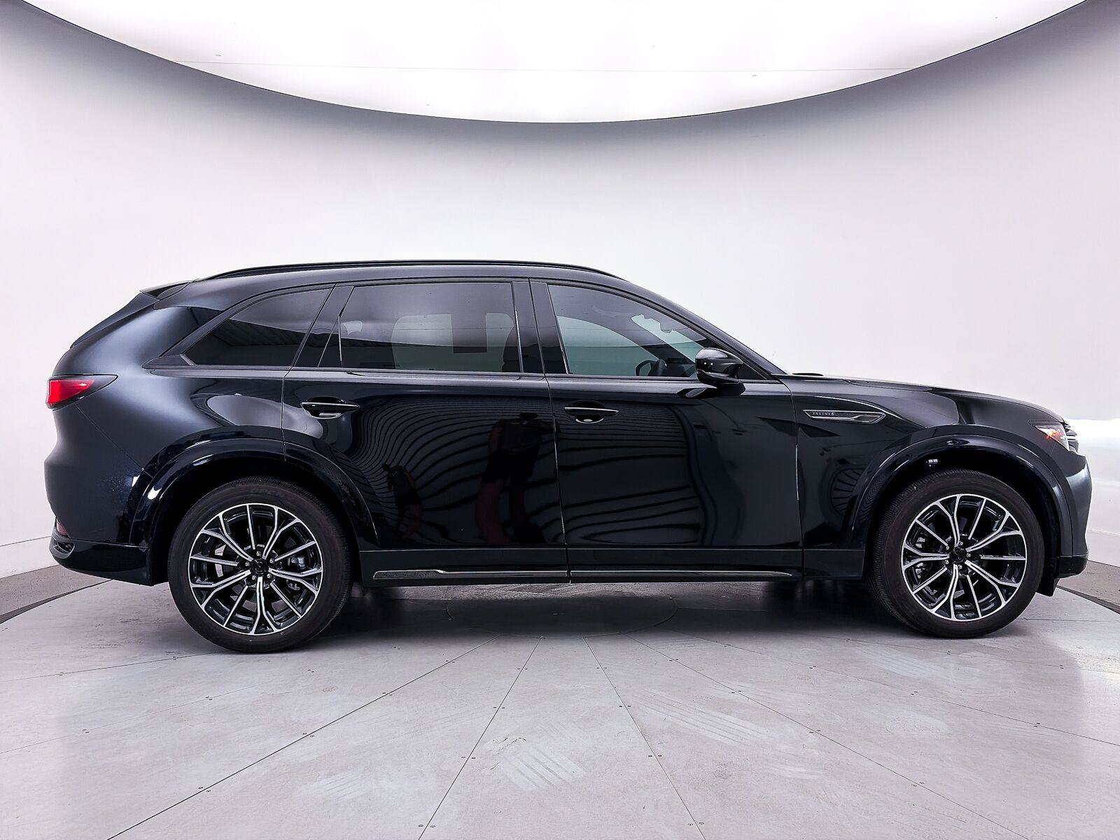 Certified 2026 MAZDA CX-70 3.3 Turbo S w/ Premium Package AWD/4WD image 40