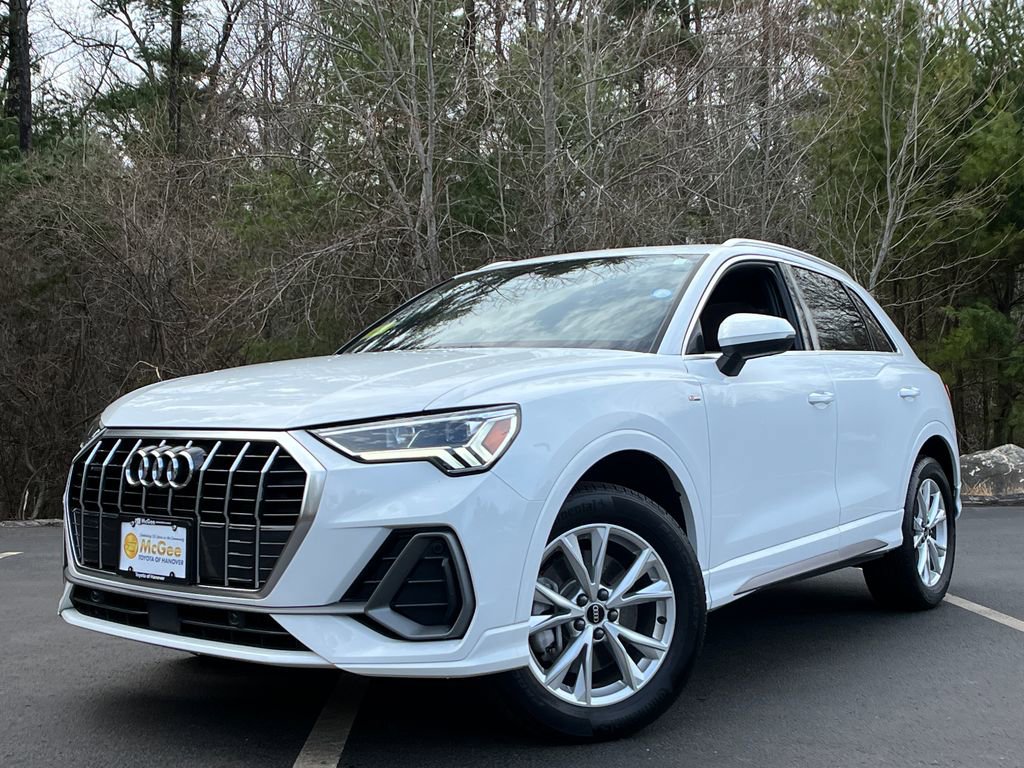 Used 2025 Audi Q3 2.0T Premium